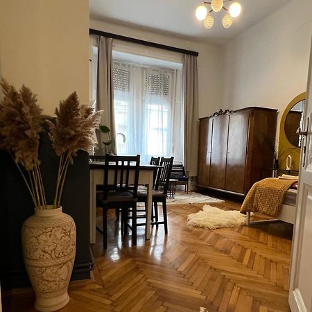 Rustic Apartment In Downtown Of Budapest Esterno foto