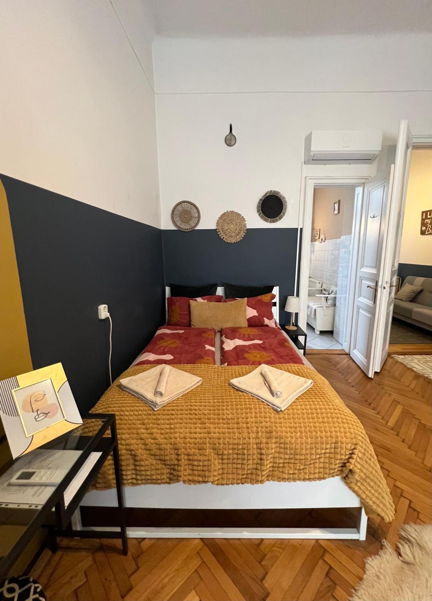 Rustic Apartment In Downtown Of Budapest Esterno foto